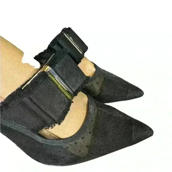 Salvatore Ferragamo Zelda polka Dot logo pumps size 81/5 - Picture 4 of 11